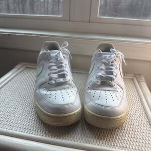 Nike Air Force 1 Low Triple White Men's Athletic Shoes Sz 8.5 US